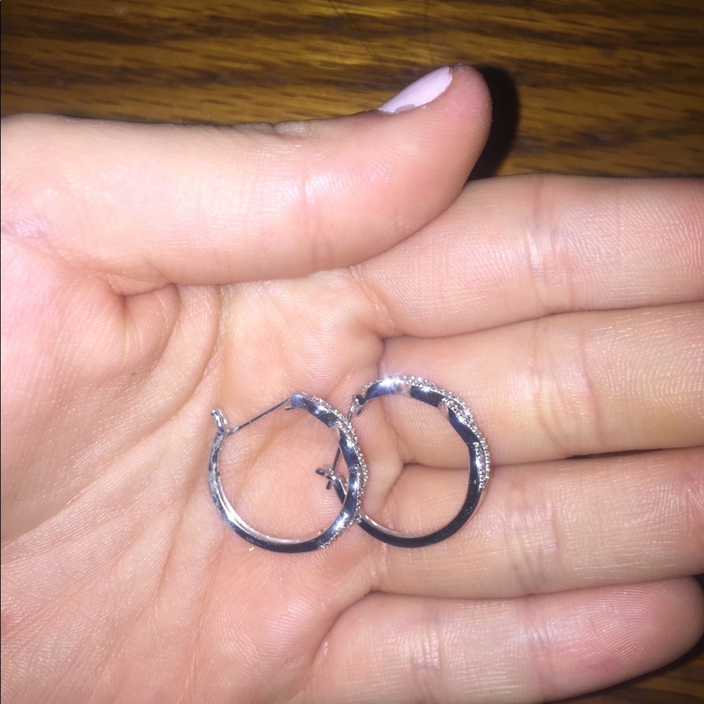 KAY JEWELRY HOOP EARRINGS